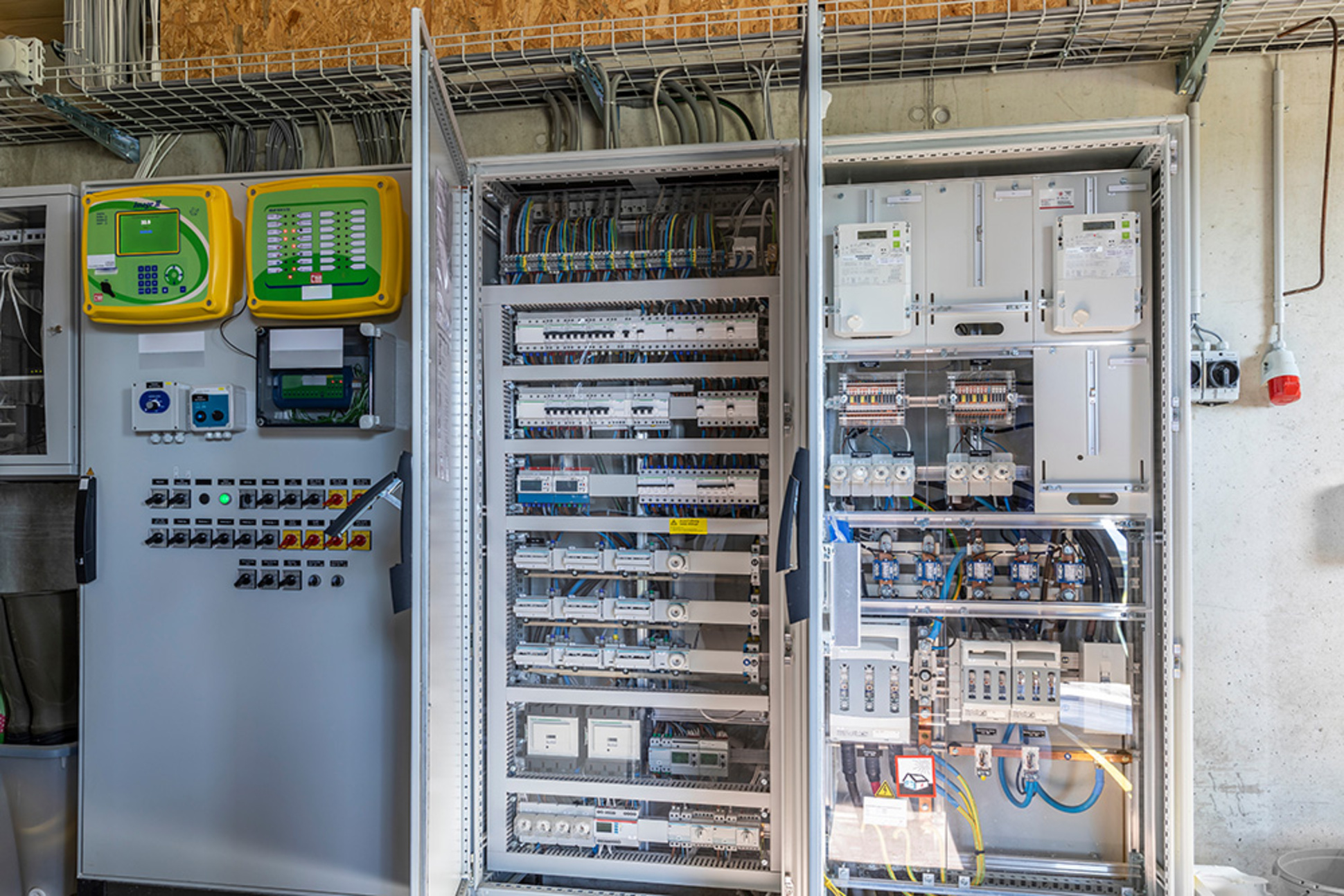 Nieder­spannungs­anlagen bei Elektro Krebs GmbH in Büttelborn