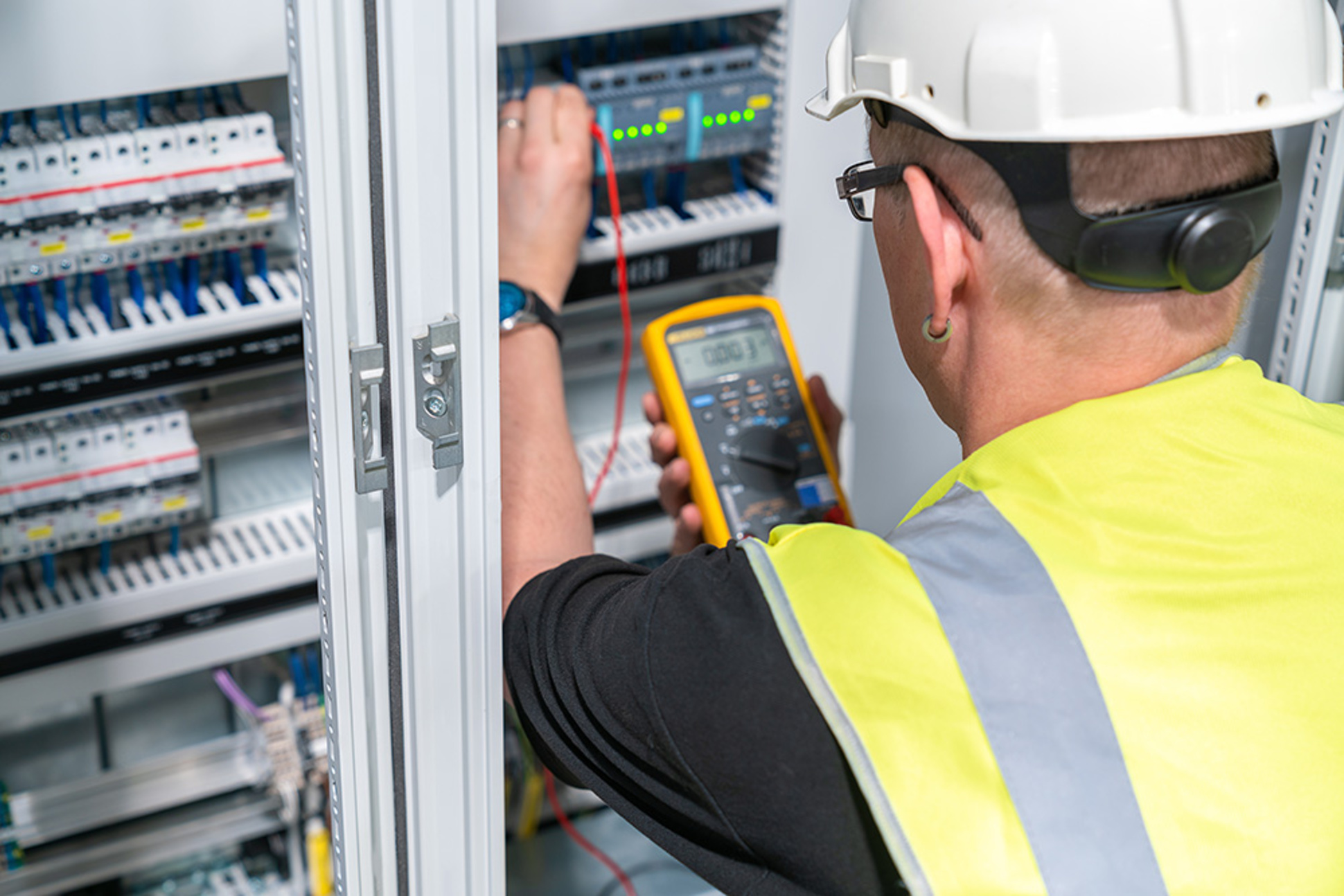 Elektroanlagen-Kontrolle bei Elektro Krebs GmbH in Büttelborn