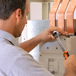 Nieder­spannungs­anlagen bei Elektro Krebs GmbH in Büttelborn